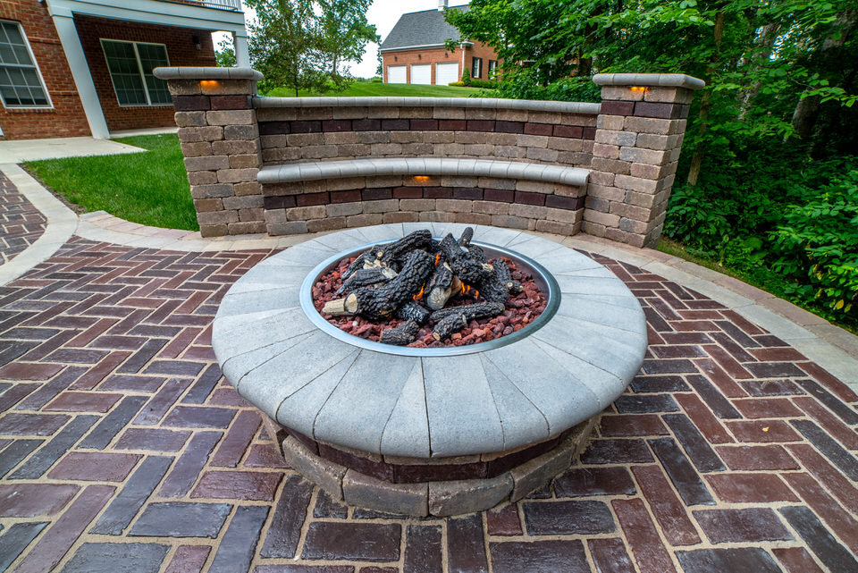10 Reasons to Add an Outdoor Fireplace to Your Simsbury, CT, Outdoor Living Space